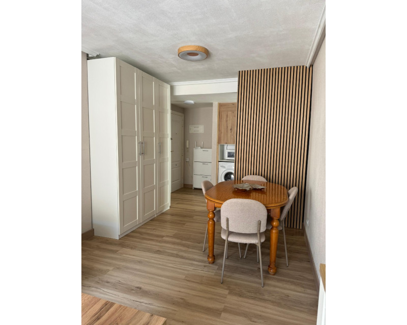 Alquiler a largo plazo - Apartamento / piso - Guardamar del Segura - Centro