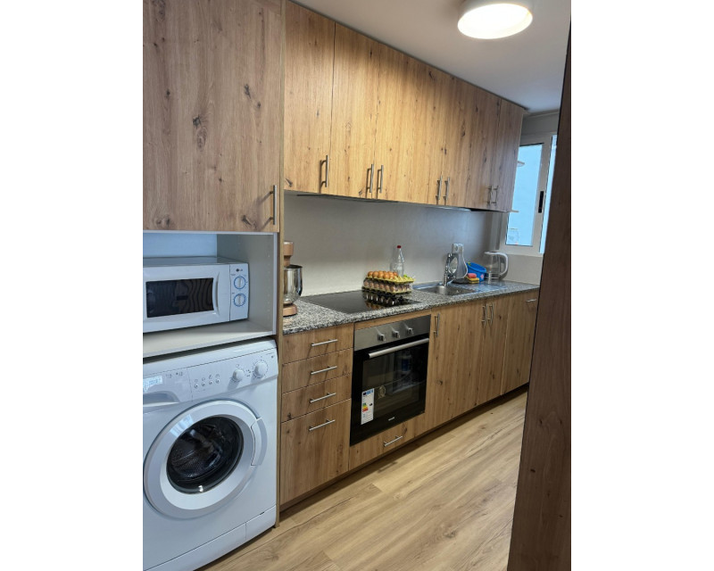 Alquiler a largo plazo - Apartamento / piso - Guardamar del Segura - Centro