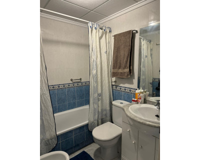 Alquiler a largo plazo - Apartamento / piso - Guardamar del Segura - Centro