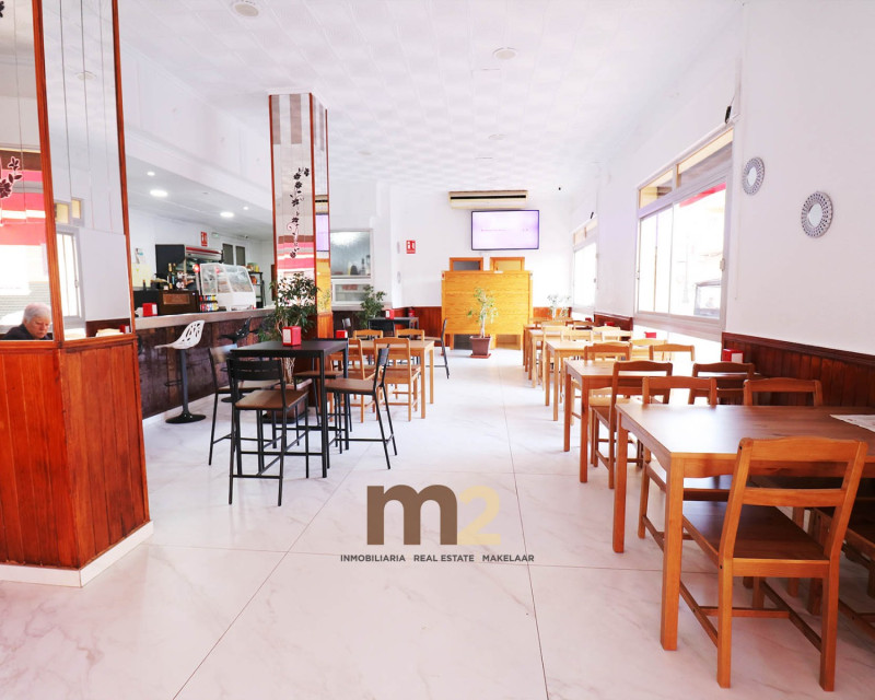 Alquiler a largo plazo - Local comercial - Guardamar del Segura - Centro