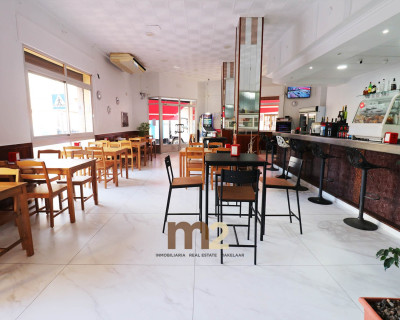 Alquiler a largo plazo - Local comercial - Guardamar del Segura - Centro