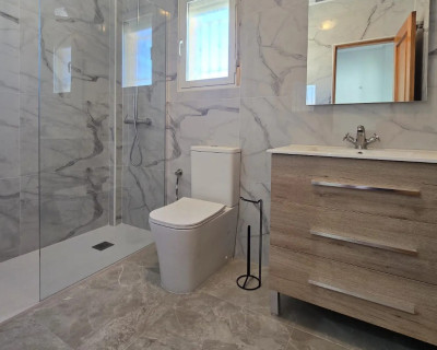 Segunda mano - Bungalow - Torrevieja - Nueva Torrevieja - Aguas Nuevas