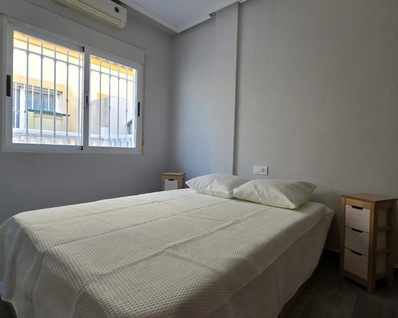 Segunda mano - Bungalow - Torrevieja - Nueva Torrevieja - Aguas Nuevas