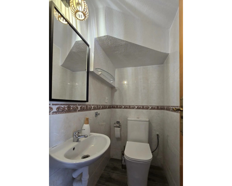 Segunda mano - Bungalow - Torrevieja - Nueva Torrevieja - Aguas Nuevas