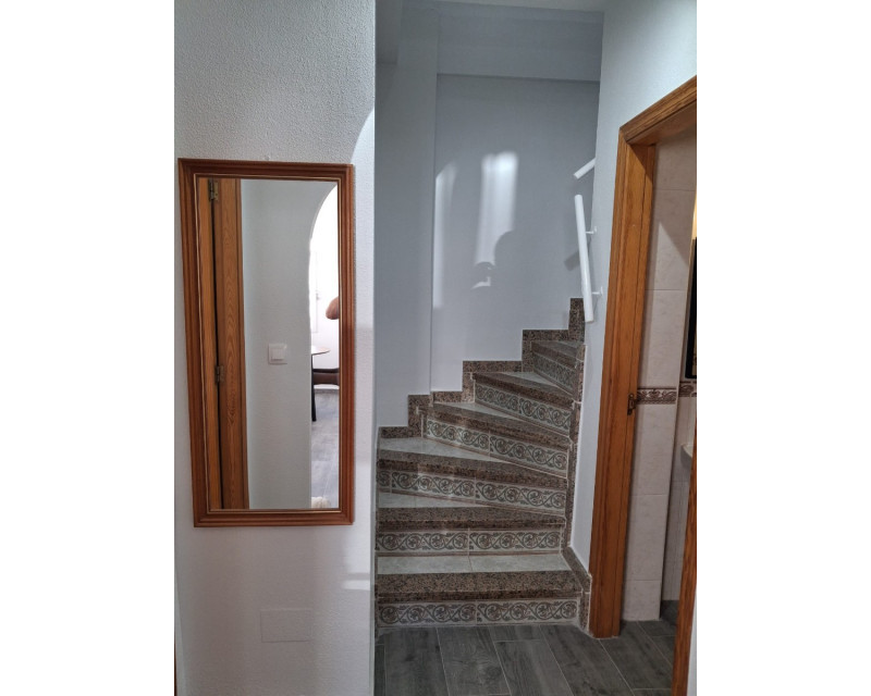 Segunda mano - Bungalow - Torrevieja - Nueva Torrevieja - Aguas Nuevas