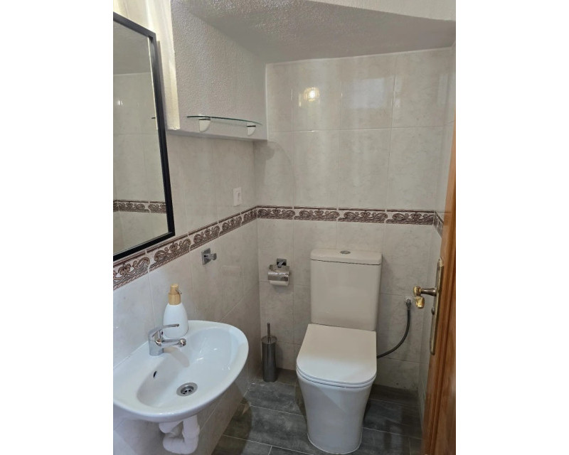 Segunda mano - Bungalow - Torrevieja - Nueva Torrevieja - Aguas Nuevas