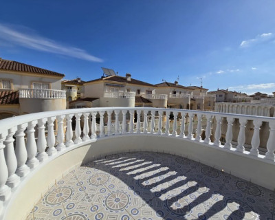 Segunda mano - Bungalow - Torrevieja - Nueva Torrevieja - Aguas Nuevas