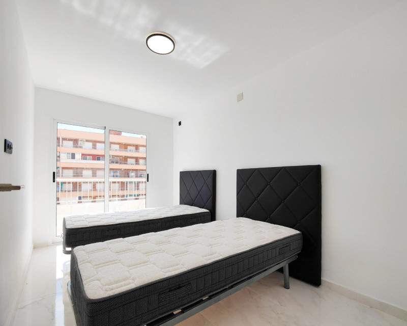 Segunda mano - Apartamento / piso - Orihuela Costa - Punta Prima