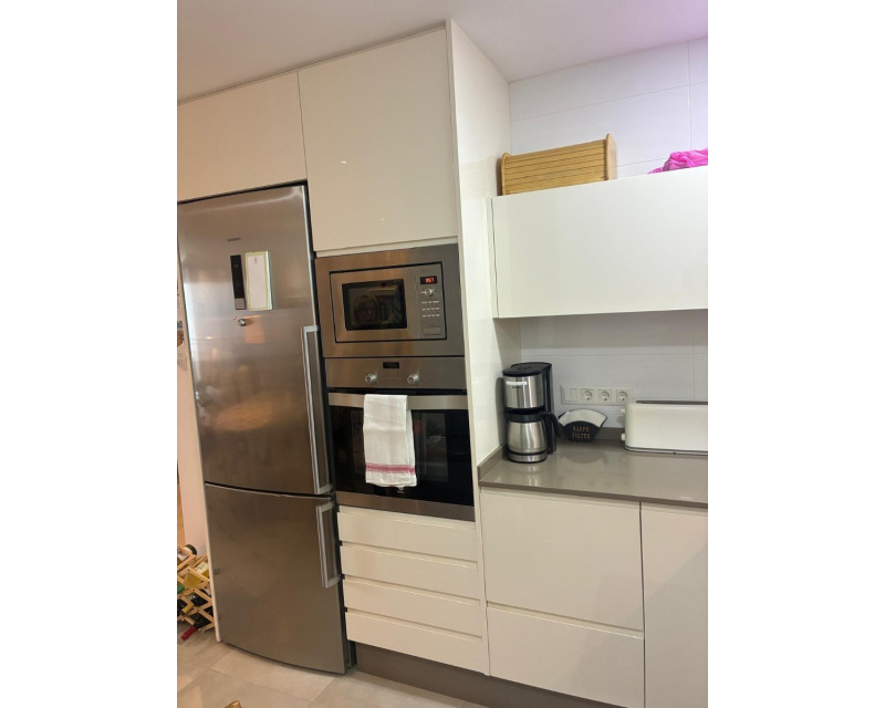 Segunda mano - Apartamento / piso - Torrevieja - El Acequión - Los Náufragos