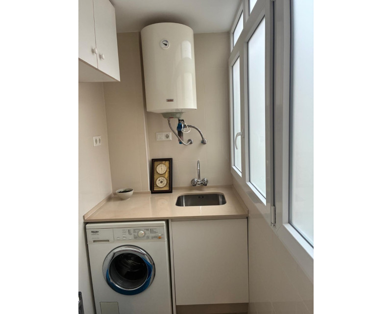 Segunda mano - Apartamento / piso - Torrevieja - El Acequión - Los Náufragos