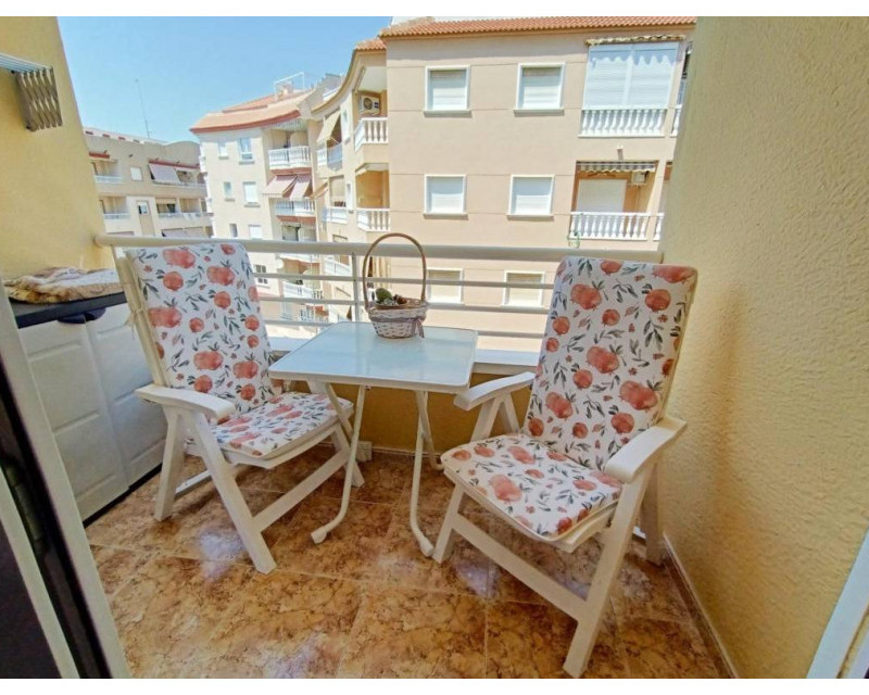 Sale - Apartment / flat - Guardamar del Segura - Mercadona