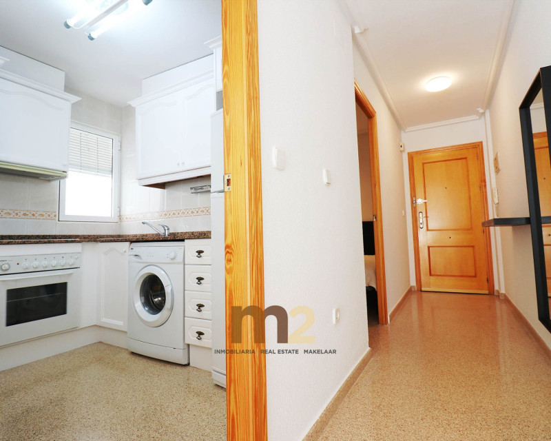 Lang termijn verhuur - Appartement / flat - Guardamar del Segura - Mercadona