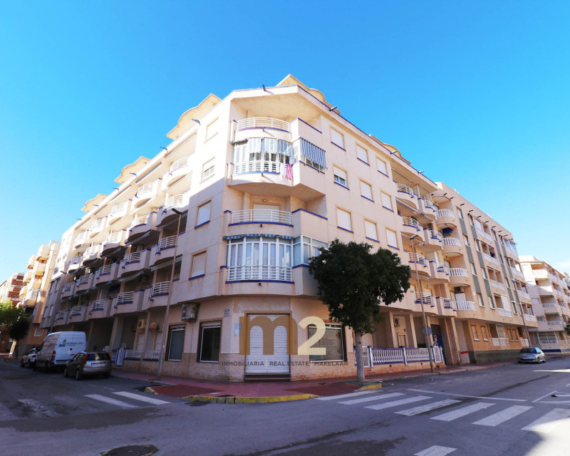 Lang termijn verhuur - Appartement / flat - Guardamar del Segura - Mercadona