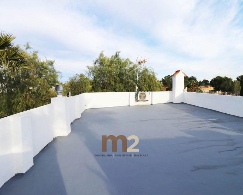 Segunda mano - Chalet - La Marina - La Marina 