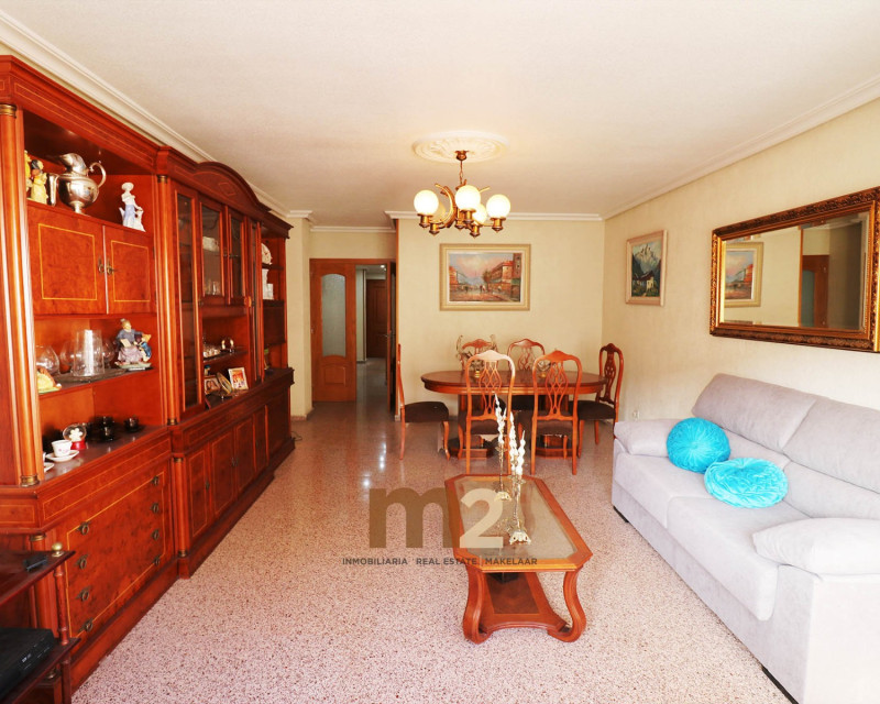 Sale - Apartment / flat - Guardamar del Segura - Centre