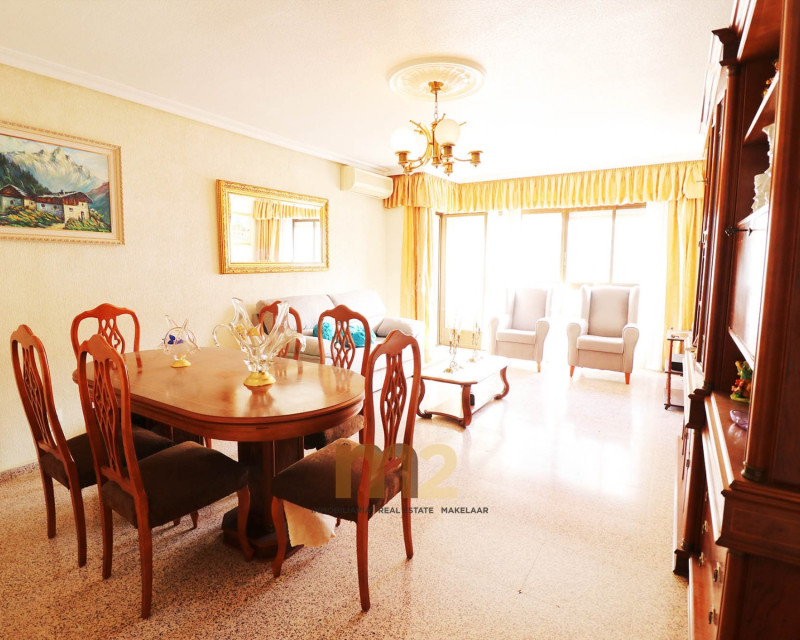 Sale - Apartment / flat - Guardamar del Segura - Centre