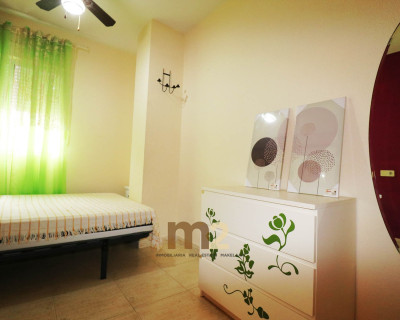 Segunda mano - Apartamento / piso - Guardamar del Segura - Mercadona