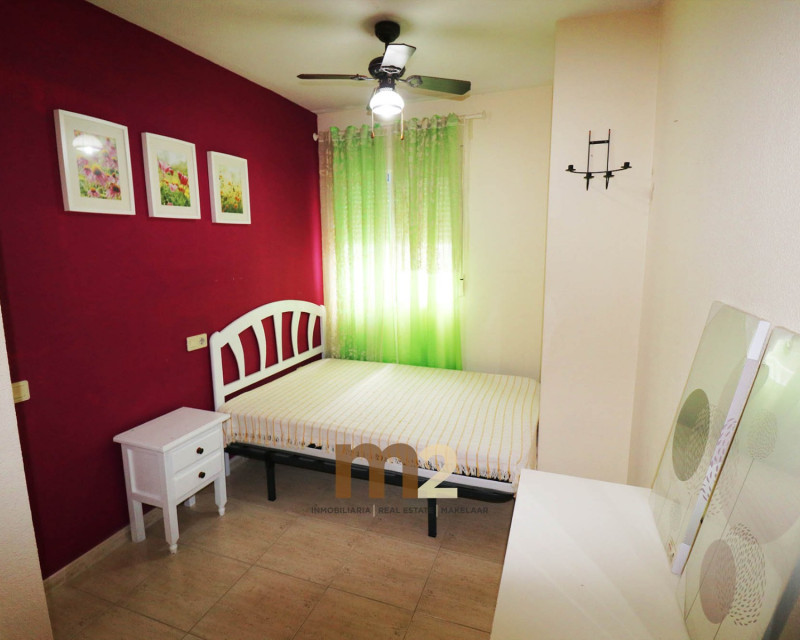 Segunda mano - Apartamento / piso - Guardamar del Segura - Mercadona