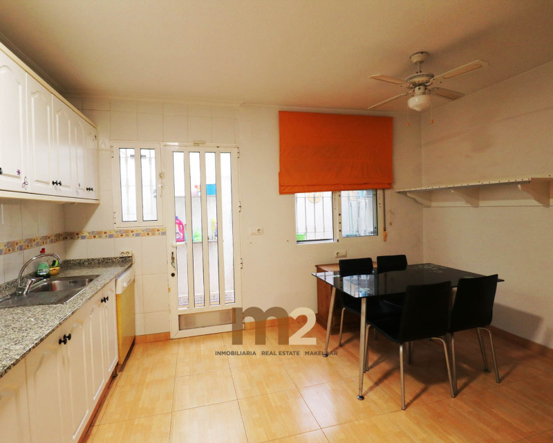 Lang termijn verhuur - Bungalow - Daya Nueva