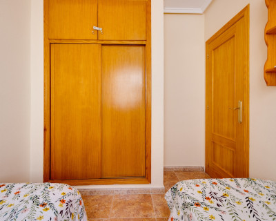 Alquiler a largo plazo - Apartamento / piso - Guardamar del Segura - Mercadona