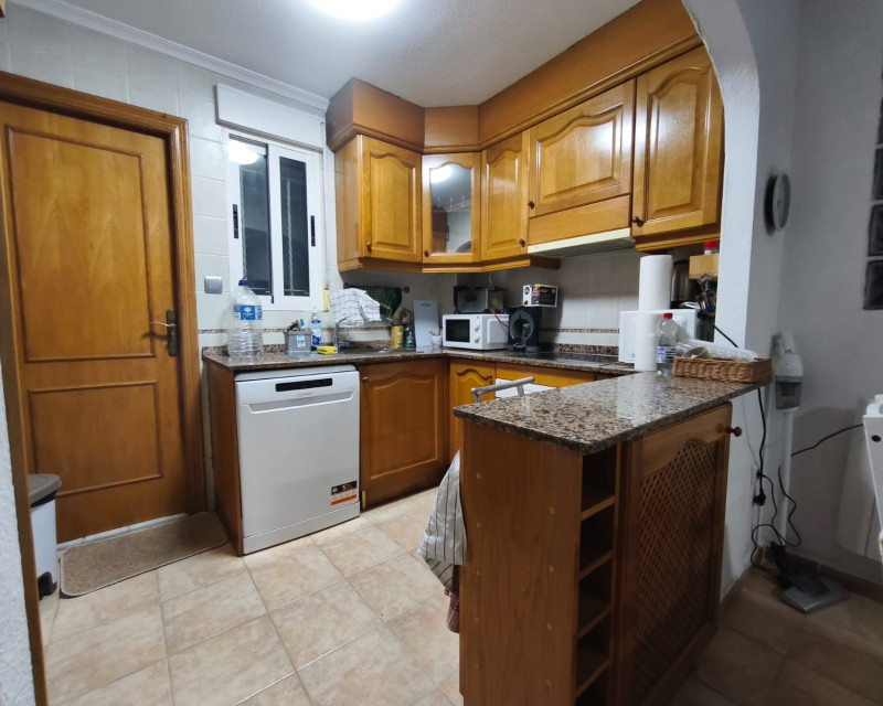 Herverkoop - Bungalow - Guardamar del Segura - Urb. Edén