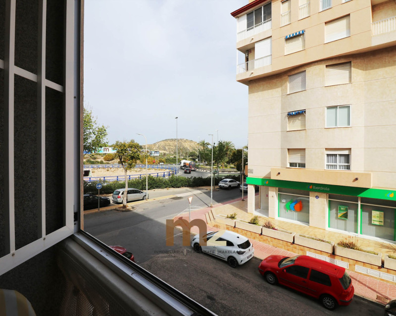 Segunda mano - Apartamento / piso - Guardamar del Segura - Mercadona