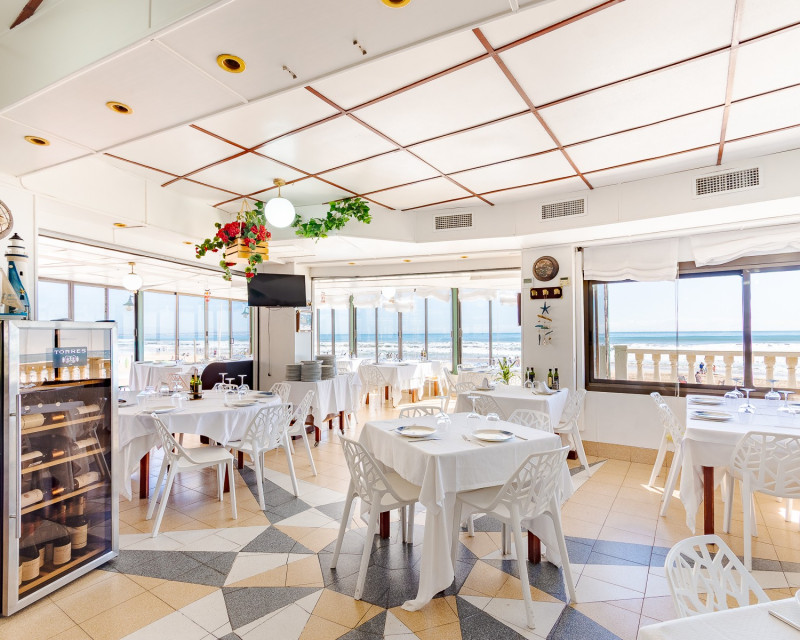 Sale - Commercial property - Guardamar del Segura - Guardamar Playa