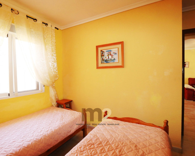 Alquiler a largo plazo - Bungalow - Guardamar del Segura - Urb. Edén