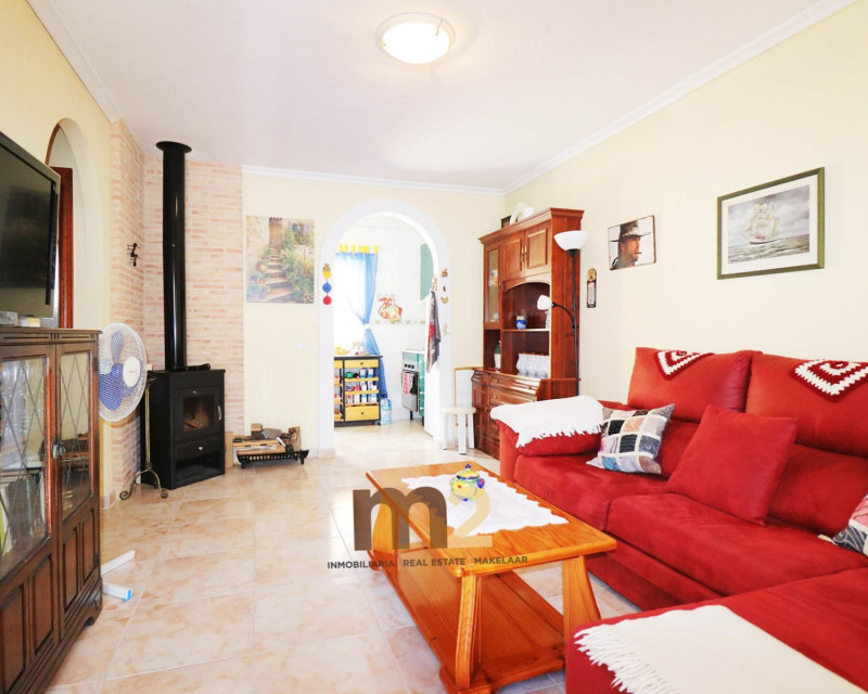 Alquiler a largo plazo - Bungalow - Guardamar del Segura - Urb. Edén