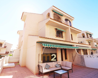 Alquiler a largo plazo - Adosado - Guardamar del Segura - Guardamar Playa