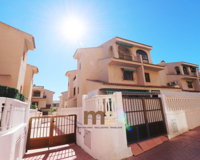 Alquiler a largo plazo - Adosado - Guardamar del Segura - Guardamar Playa