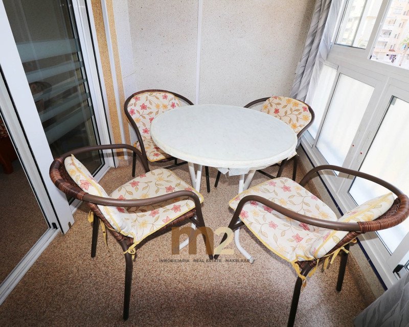 Alquiler a largo plazo - Apartamento / piso - Guardamar del Segura - Mercadona