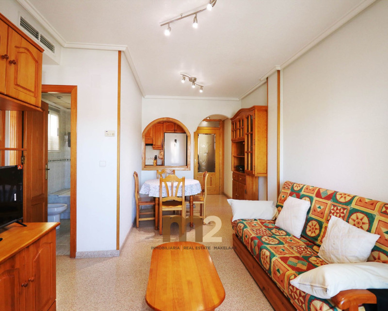 Alquiler a largo plazo - Apartamento / piso - Guardamar del Segura - Mercadona