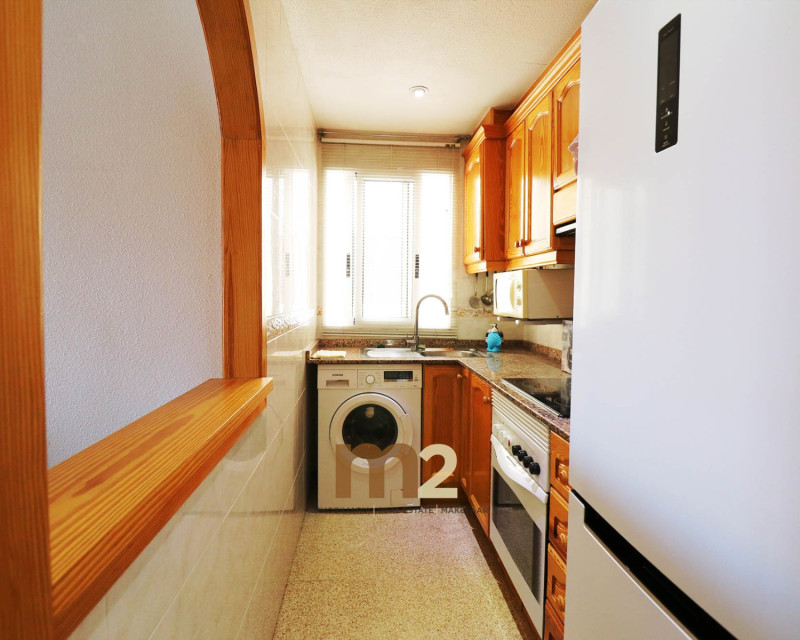 Alquiler a largo plazo - Apartamento / piso - Guardamar del Segura - Mercadona