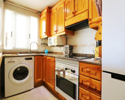 Alquiler a largo plazo - Apartamento / piso - Guardamar del Segura - Mercadona