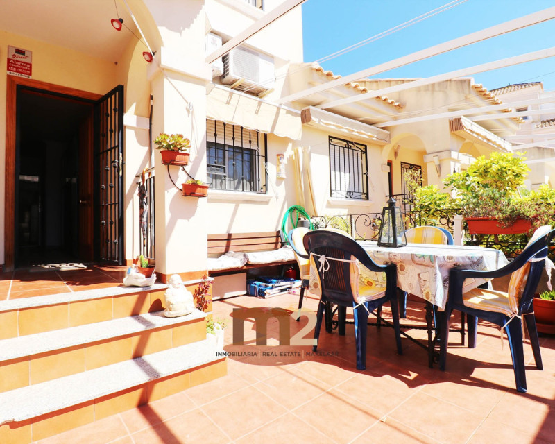 Segunda mano - Bungalow - Guardamar del Segura - Urb. Pinomar