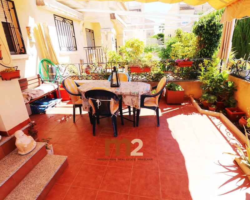 Segunda mano - Bungalow - Guardamar del Segura - Urb. Pinomar