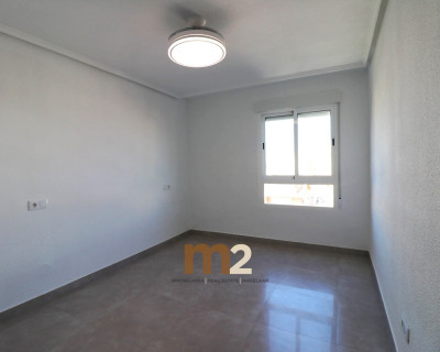 Alquiler a largo plazo - Apartamento / piso - Guardamar del Segura - Mercadona
