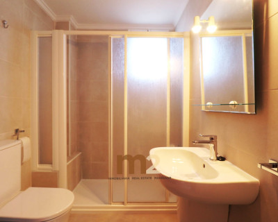 Alquiler a largo plazo - Apartamento / piso - Guardamar del Segura - Mercadona