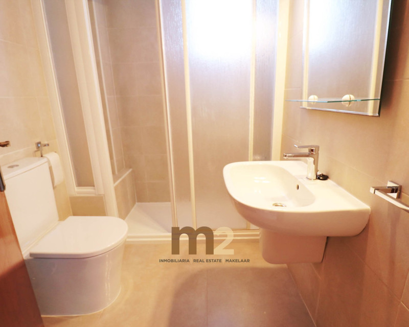 Alquiler a largo plazo - Apartamento / piso - Guardamar del Segura - Mercadona