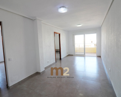 Alquiler a largo plazo - Apartamento / piso - Guardamar del Segura - Mercadona