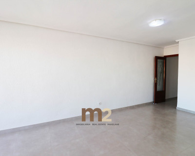Alquiler a largo plazo - Apartamento / piso - Guardamar del Segura - Mercadona