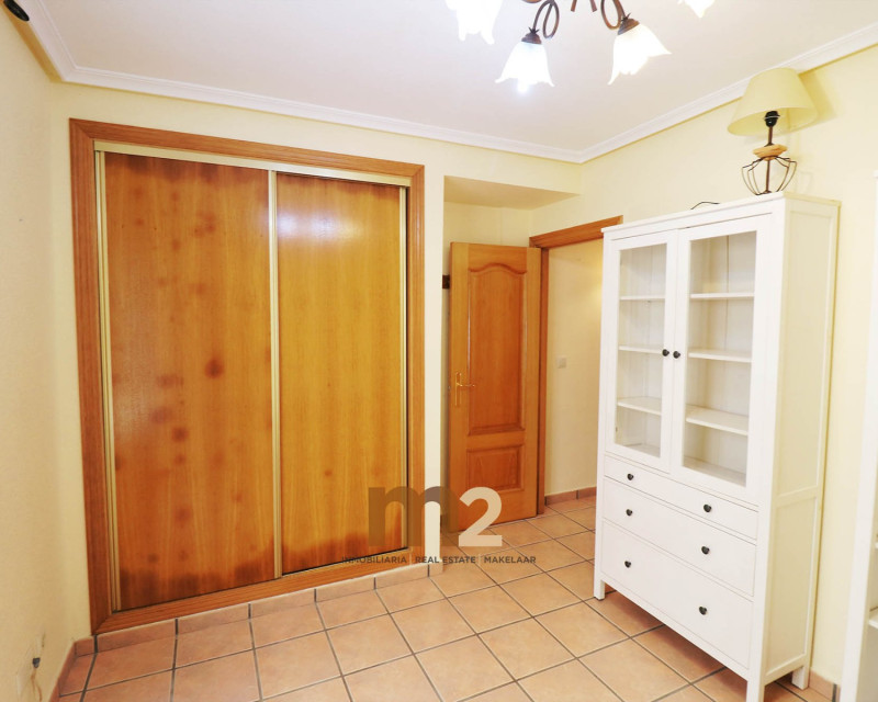 Alquiler a largo plazo - Bungalow - Guardamar del Segura - Urb. Los Estaños