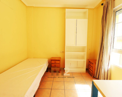 Alquiler a largo plazo - Bungalow - Guardamar del Segura - Urb. Los Estaños