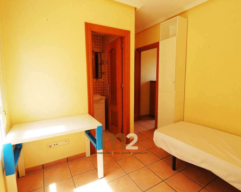 Alquiler a largo plazo - Bungalow - Guardamar del Segura - Urb. Los Estaños
