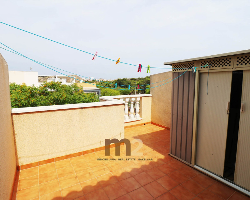 Alquiler a largo plazo - Bungalow - Guardamar del Segura - Urb. Los Estaños