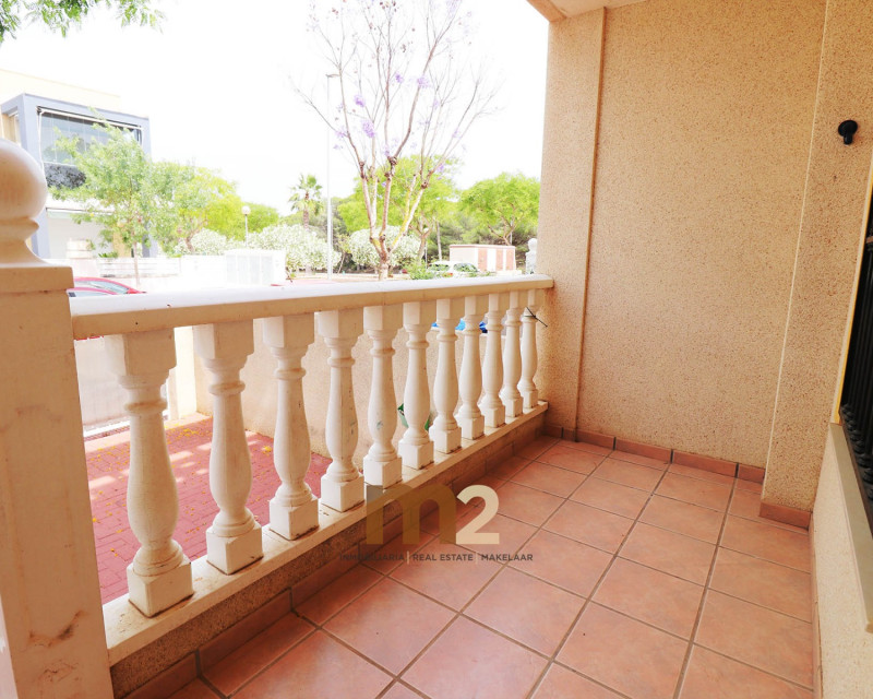 Alquiler a largo plazo - Bungalow - Guardamar del Segura - Urb. Los Estaños