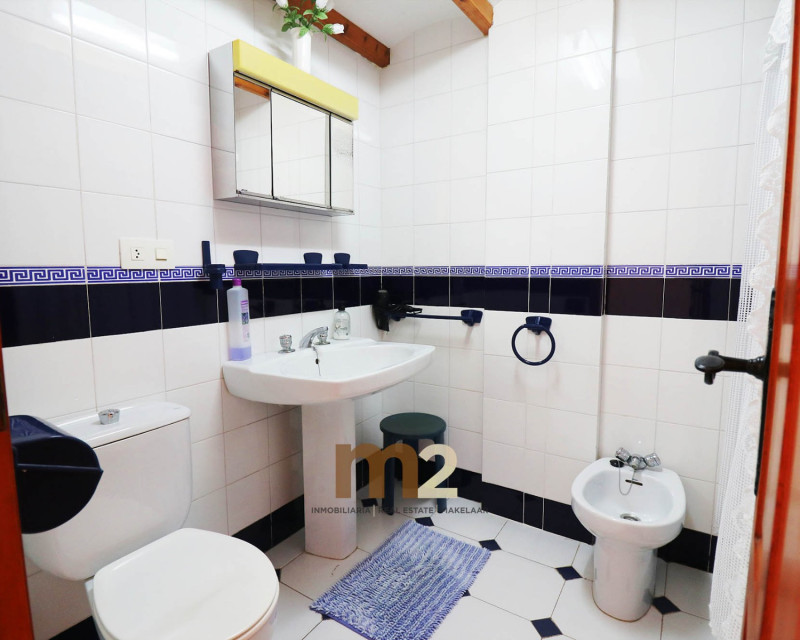 Segunda mano - Apartamento / piso - Guardamar del Segura - Mercadona