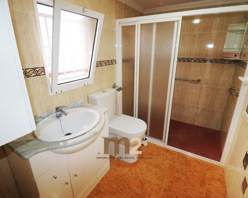 Alquiler a largo plazo - Casa - Guardamar del Segura - Mercadona