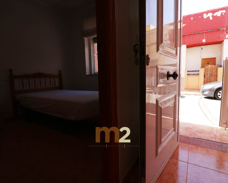 Alquiler a largo plazo - Casa - Guardamar del Segura - Mercadona